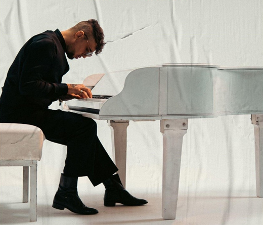 Ridículos, Dante Spinetta